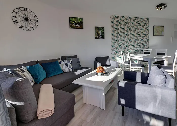 Gustowne Sun Seasons 24 Z Parkingiem W Szklarskiej Porebie By Renters Apartamento Szklarska Poręba