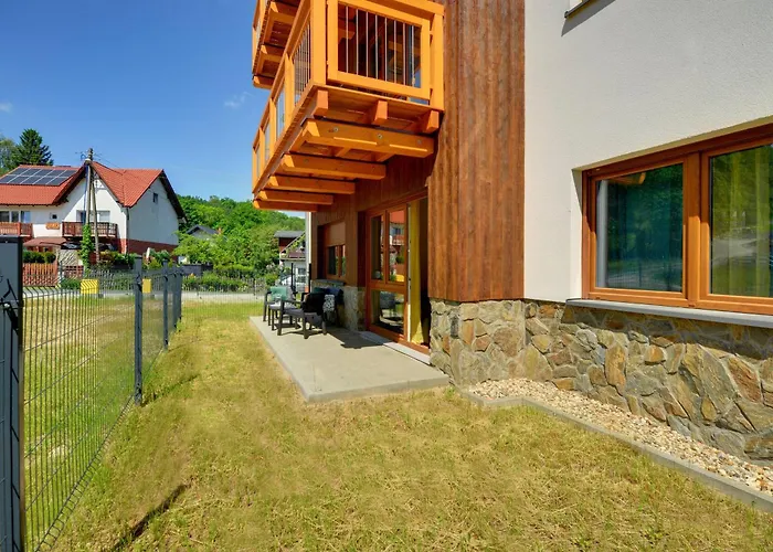 Gustowne Sun Seasons 24 Z Parkingiem W Szklarskiej Porebie By Renters Szklarska Poręba