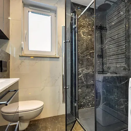 Gustowne Sun Seasons 24 Z Parkingiem W Szklarskiej Porebie By Renters * Szklarska Poreba