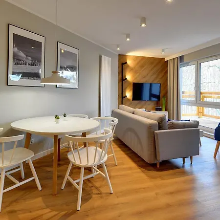 Gustowne Sun Seasons 24 Z Parkingiem W Szklarskiej Porebie By Renters