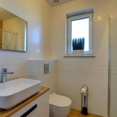 Appartement Gustowne Sun Seasons 24 Z Parkingiem W Szklarskiej Porebie By Renters Szklarska Poreba