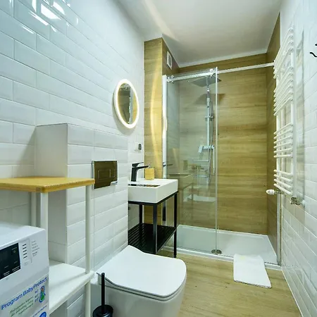 Gustowne Sun Seasons 24 Z Parkingiem W Szklarskiej Porebie By Renters Szklarska Poręba