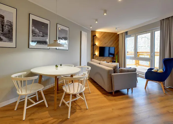 Gustowne Sun Seasons 24 Z Parkingiem W Szklarskiej Porebie By Renters