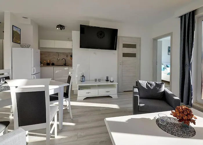 Gustowne Sun Seasons 24 Z Parkingiem W Szklarskiej Porebie By Renters שצ'קלארסקה פוראובה